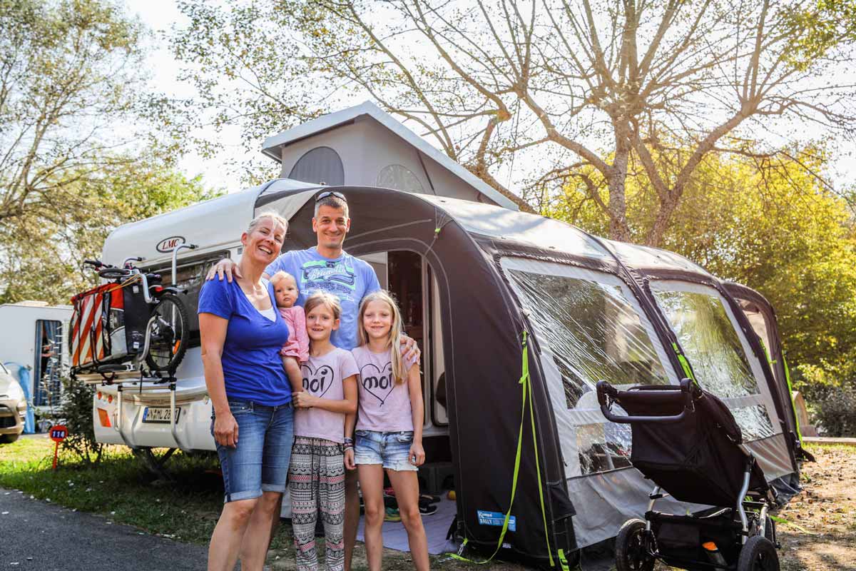 camping emplacement caravaning bidart