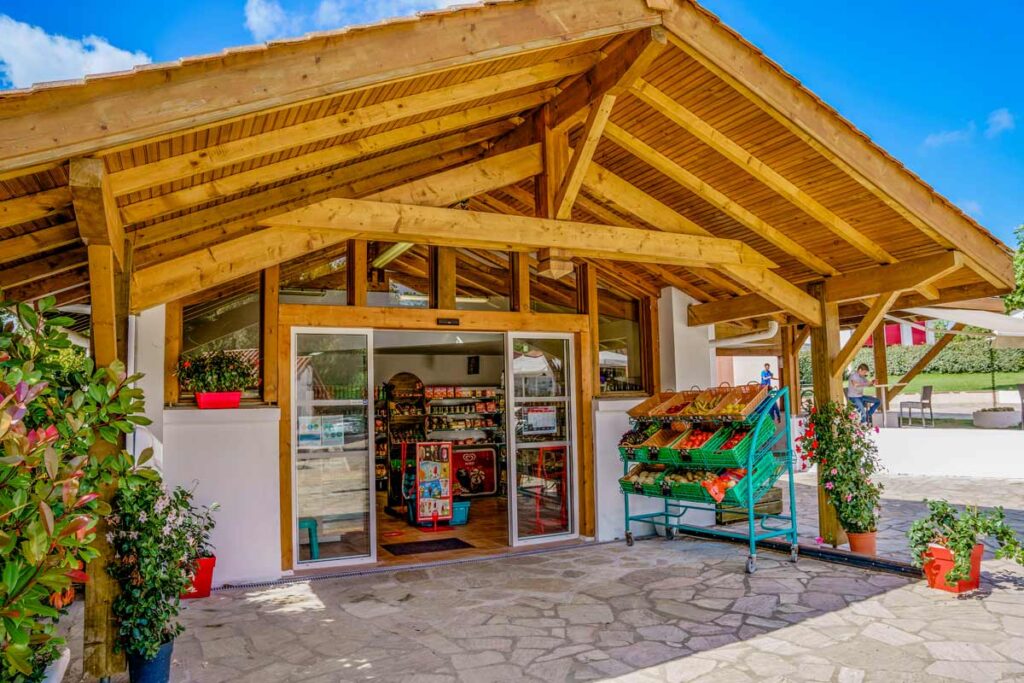 camping alimentation generale cote basque