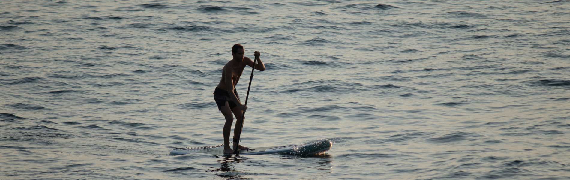 Paddle en mer à Biarritz