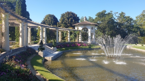 villa arnaga pergola